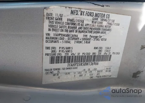 2008 Ford Focus Se/Ses из США, поврежденный, VIN 1FAHP35N58W136966